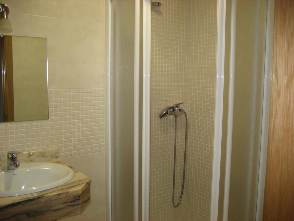 Pension Residencia Caola Артеіксо Номер фото